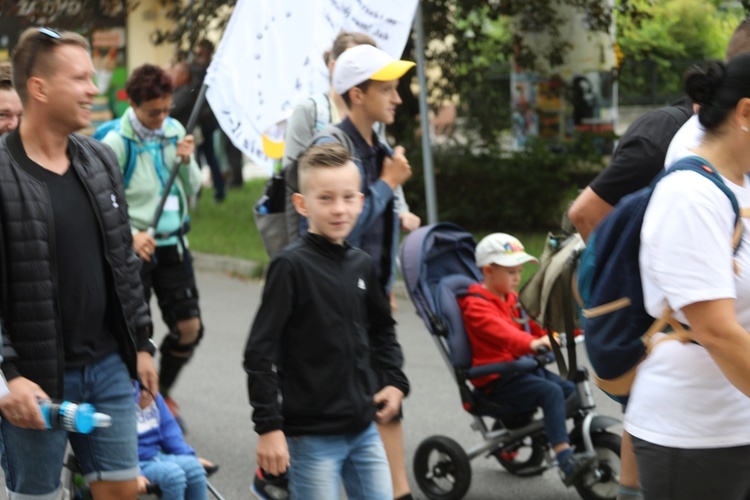 20. Piesza Pielgrzymka Dekanatu Czechowickiego na Jasną Górę - 2022