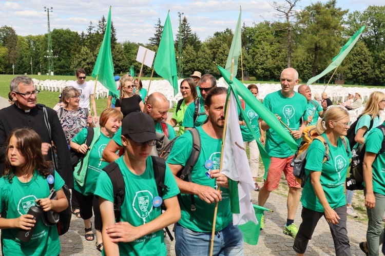 XIX PPDŚ. Ostatni etap i wejście na Jasną Górę