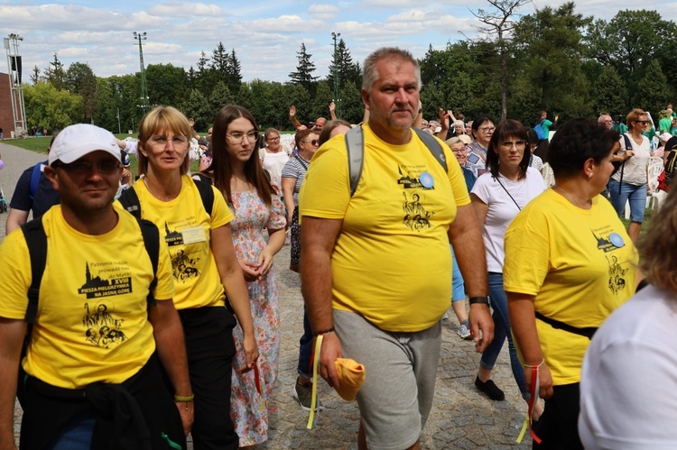 XIX PPDŚ. Ostatni etap i wejście na Jasną Górę