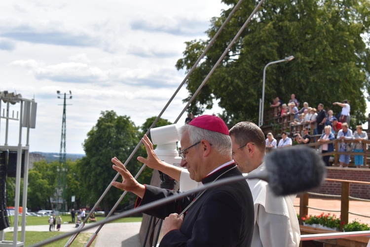 XIX PPDŚ. Ostatni etap i wejście na Jasną Górę