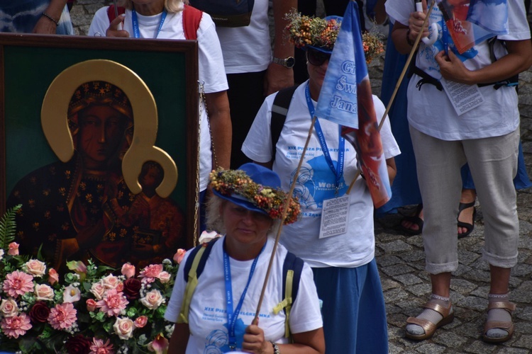 XIX PPDŚ. Ostatni etap i wejście na Jasną Górę