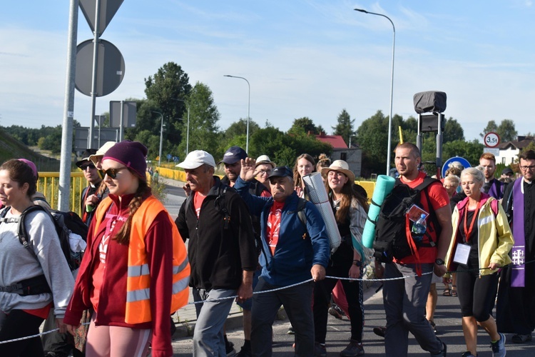 XIX PPDŚ. Ostatni etap i wejście na Jasną Górę