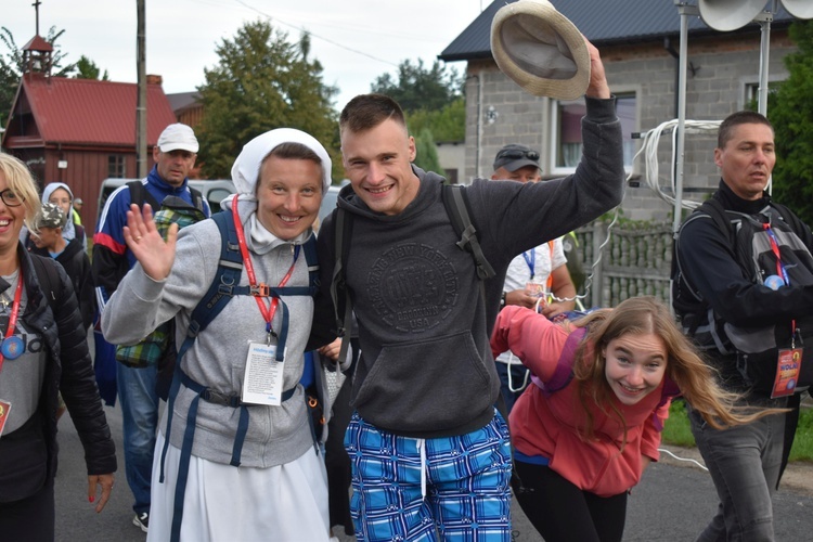 XIX PPDŚ. Ostatni etap i wejście na Jasną Górę