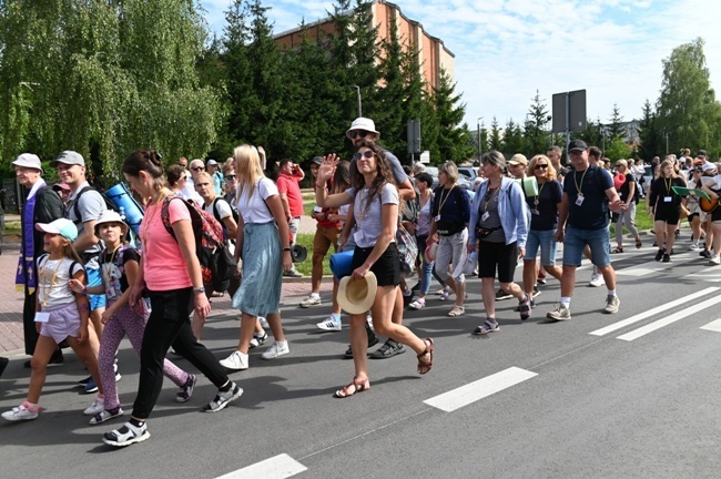 Opoczyńska kolumna wyruszyła na pielgrzymi szlak