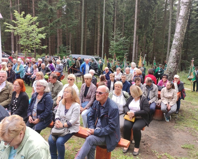 Msza św. za leśników i myśliwych w Karpowie