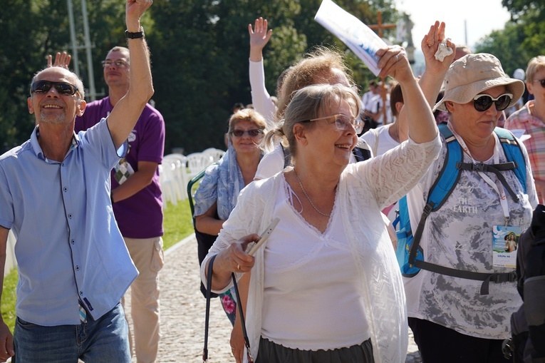 PPW 2022 - dzień 9. (Częstochowa Kawodrza-Jasna Góra) - część 3