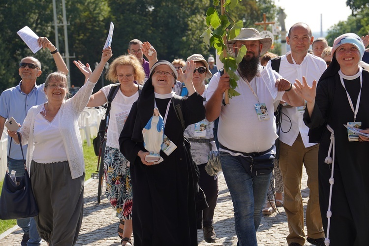 PPW 2022 - dzień 9. (Częstochowa Kawodrza-Jasna Góra) - część 3