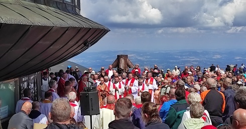 Karpacz. Odpust na Śnieżce