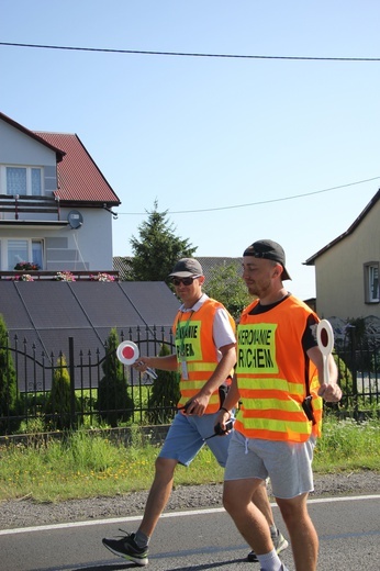 Fotorelacja z pielgrzymki - dzień 7. - kolumna stalowowolska