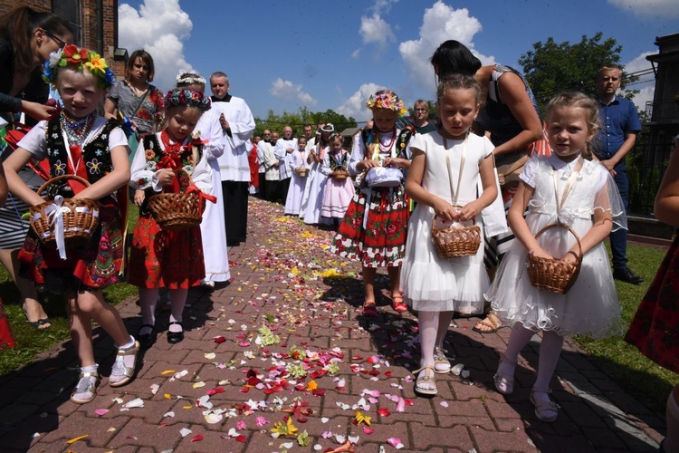 Św. Kinga i siostry w Biegonicach