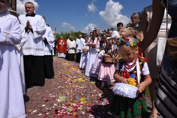 Św. Kinga i siostry w Biegonicach