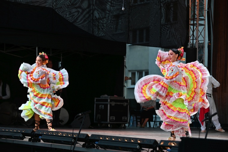 Inauguracja XXX Międzynarodowego Festiwalu Folkloru w Strzegomiu