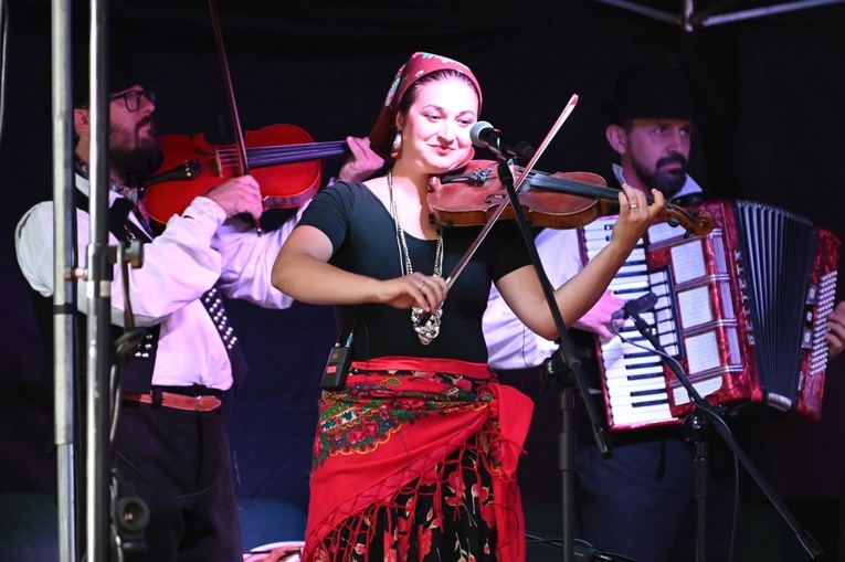 Inauguracja XXX Międzynarodowego Festiwalu Folkloru w Strzegomiu