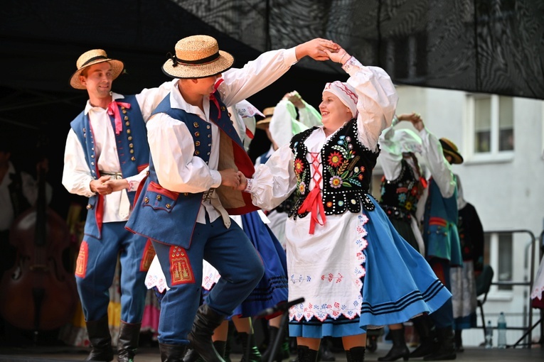 Inauguracja XXX Międzynarodowego Festiwalu Folkloru w Strzegomiu