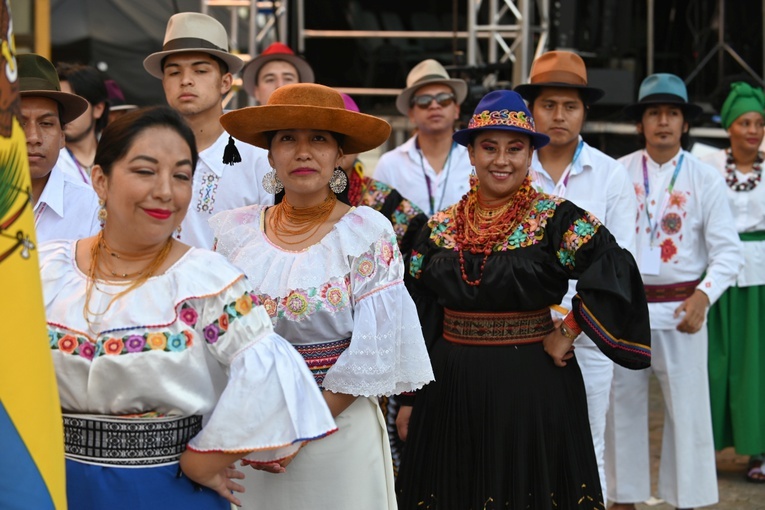 Inauguracja XXX Międzynarodowego Festiwalu Folkloru w Strzegomiu