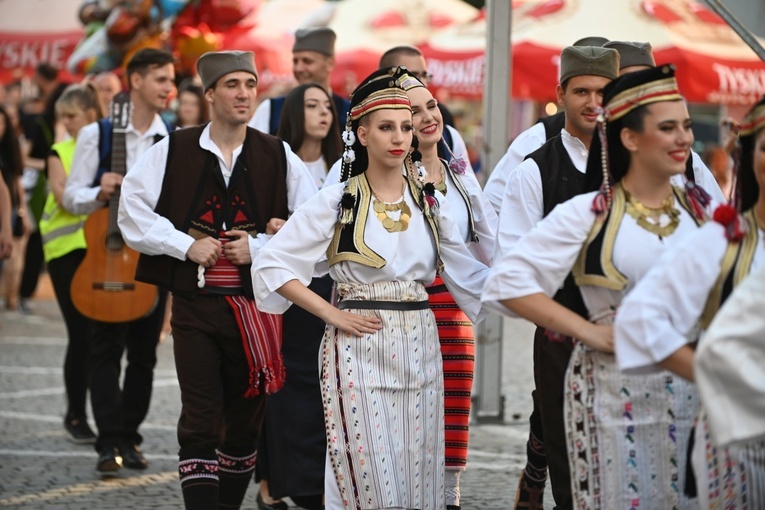 Inauguracja XXX Międzynarodowego Festiwalu Folkloru w Strzegomiu