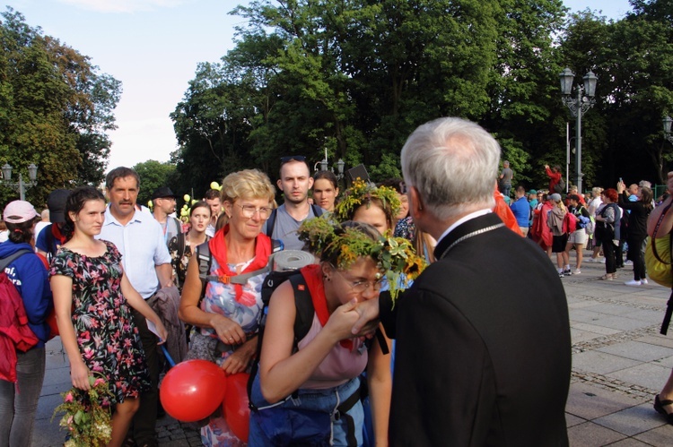 Wejście 42. Pieszej Pielgrzymki Krakowskiej na Jasną Górę