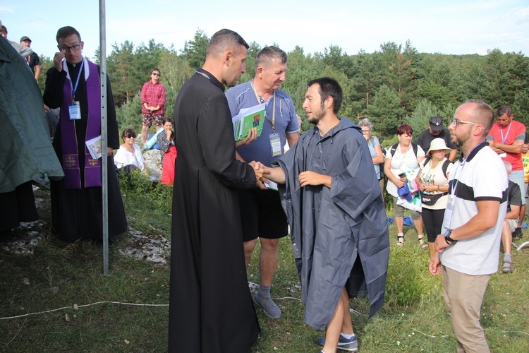 Fotorelacja z pielgrzymki - dzień 8. - kolumna stalowowolska