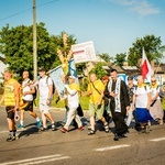 Jasna Góra już niedaleko - ostatni dzień pielgrzymowania