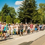 Jasna Góra już niedaleko - ostatni dzień pielgrzymowania