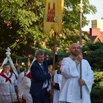 Wprowadzenie relikwii bł. ks. Jerzego Popiełuszki do parafii w Kutnie