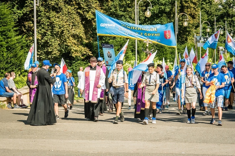 Z pokłonem u Maryi