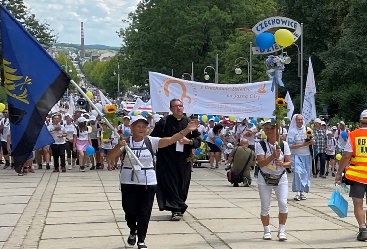 Powitanie 20. Pieszej Pielgrzymki Dekanatu Czechowickiego na Jasnej Górze - 2022