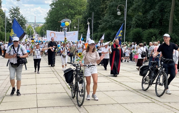 Powitanie 20. Pieszej Pielgrzymki Dekanatu Czechowickiego na Jasnej Górze - 2022