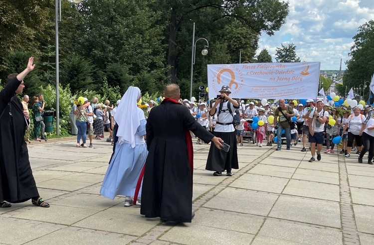 Powitanie 20. Pieszej Pielgrzymki Dekanatu Czechowickiego na Jasnej Górze - 2022