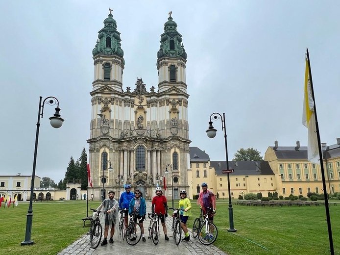 Świdnica. Na rowerze do Krzeszowa 