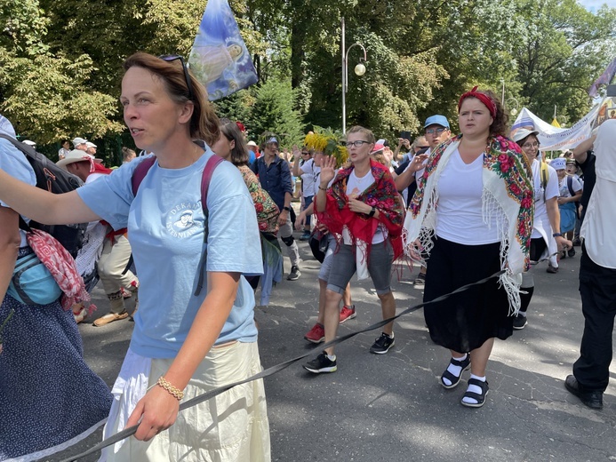 Powitanie 31. Pielgrzymki Diecezji Bielsko-Żywieckiej na Jasną Górę - grup z Wilamowic - 2022