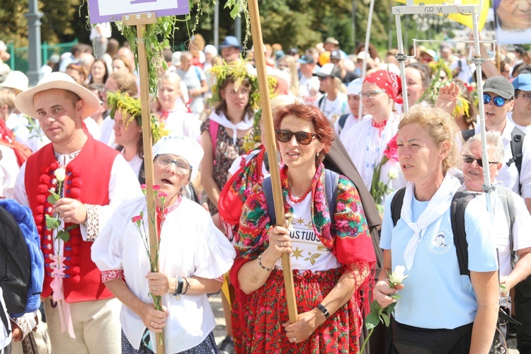 Powitanie 31. Pielgrzymki Diecezji Bielsko-Żywieckiej na Jasną Górę - grup z Wilamowic - 2022