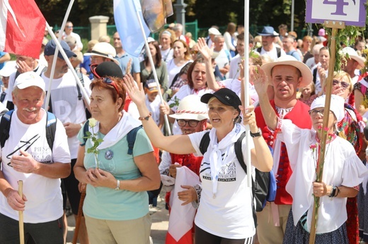 Powitanie 31. Pielgrzymki Diecezji Bielsko-Żywieckiej na Jasną Górę - grup z Wilamowic - 2022