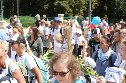 Powitanie 31. Pielgrzymki Diecezji Bielsko-Żywieckiej na Jasną Górę - grup z Wilamowic - 2022