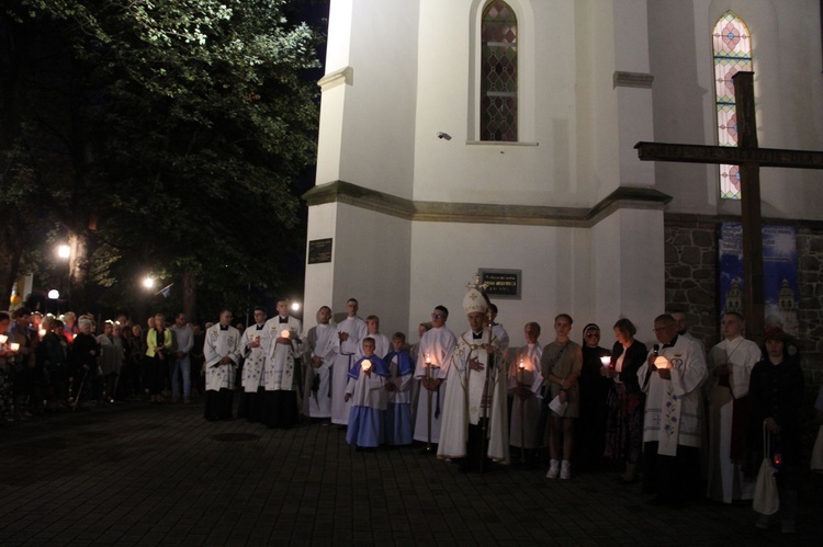 Brzesko. Poświęcenie kapliczki wynagradzającej