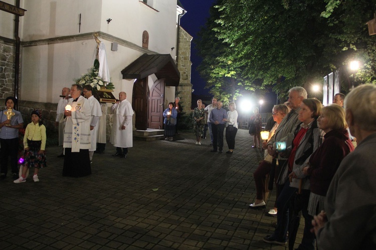 Brzesko. Poświęcenie kapliczki wynagradzającej