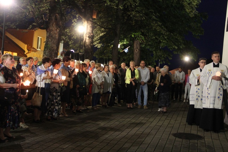 Brzesko. Poświęcenie kapliczki wynagradzającej