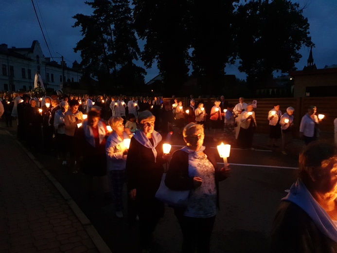 Brzesko. Poświęcenie kapliczki wynagradzającej