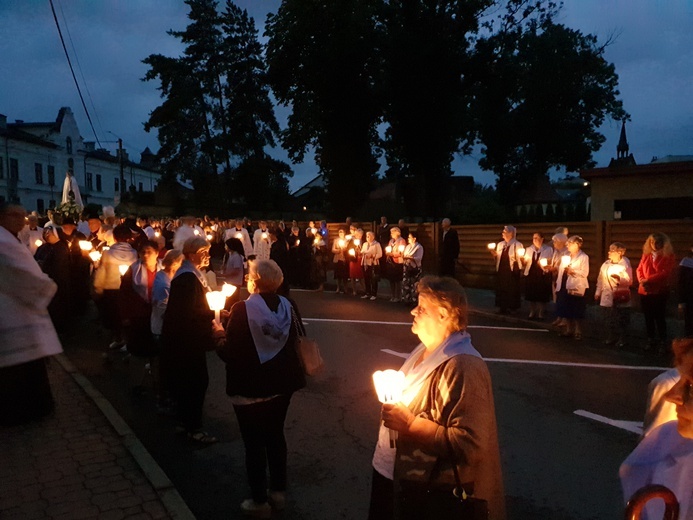 Brzesko. Poświęcenie kapliczki wynagradzającej