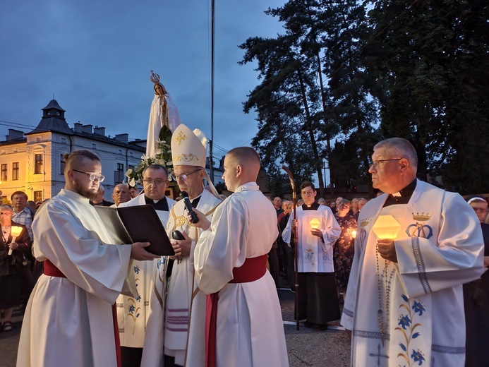 Brzesko. Poświęcenie kapliczki wynagradzającej