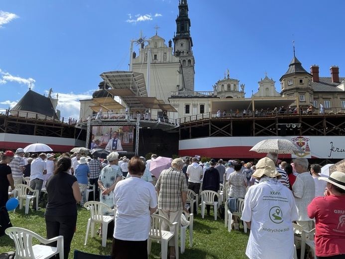 Msza św. na zakończenie 31. Pieszej Pielgrzymki Diecezji Bielsko-Żywieckiej na Jasną Górę - 2022