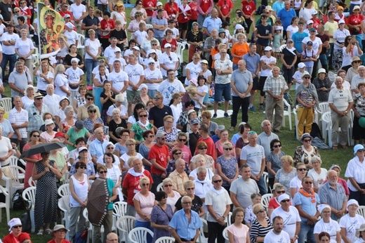 Msza św. na zakończenie 31. Pieszej Pielgrzymki Diecezji Bielsko-Żywieckiej na Jasną Górę - 2022