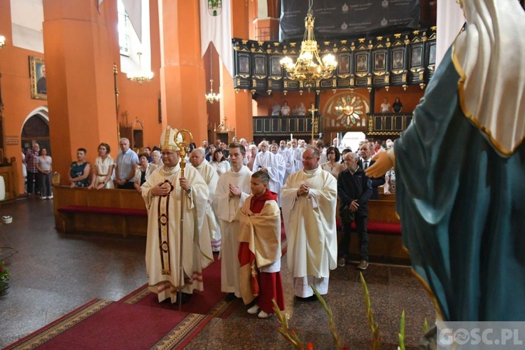 Biskupia Msza św. prymicyjna w Zielonej Górze