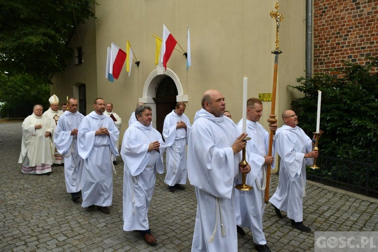 Biskupia Msza św. prymicyjna w Zielonej Górze