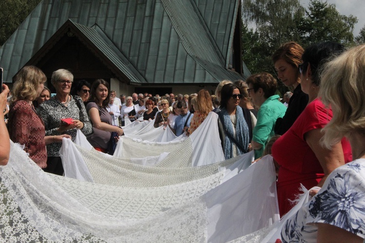 Jamna. 30-lecie obecności domikanów