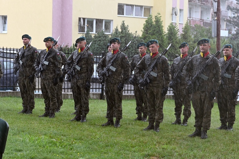 Obchody 102. rocznicy Bitwy Warszawskiej w Świdnicy