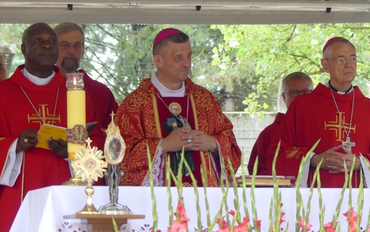 81. rocznica śmierci św. Maksymiliana w Oświęcimiu - pielgrzymka i Msza św. przy Bloku Śmierci