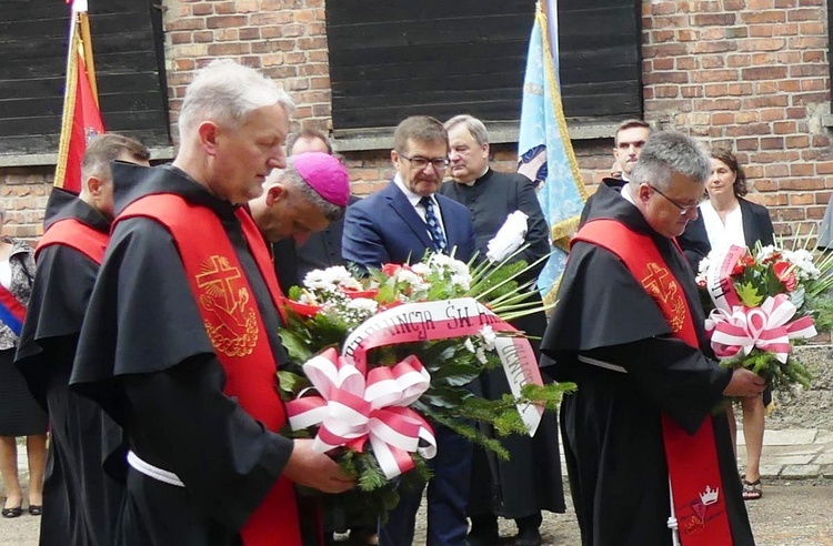 81. rocznica śmierci św. Maksymiliana w Oświęcimiu - pielgrzymka i Msza św. przy Bloku Śmierci