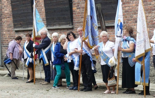 81. rocznica śmierci św. Maksymiliana w Oświęcimiu - pielgrzymka i Msza św. przy Bloku Śmierci