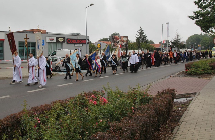 81. rocznica śmierci św. Maksymiliana w Oświęcimiu - pielgrzymka i Msza św. przy Bloku Śmierci